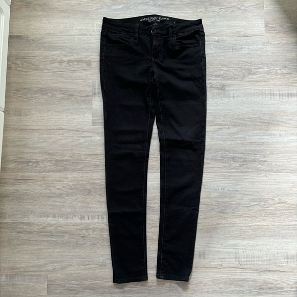 AE Black Low Rise Jegging 8 long - Picture 2 of 6